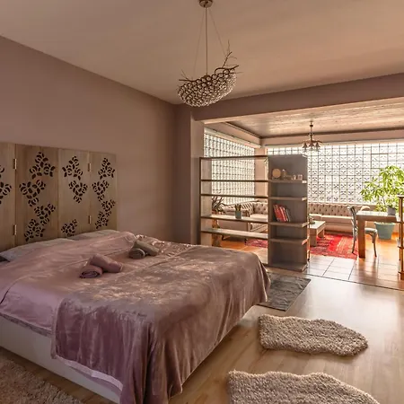 Апартаменты Avgerinos Makrochorion