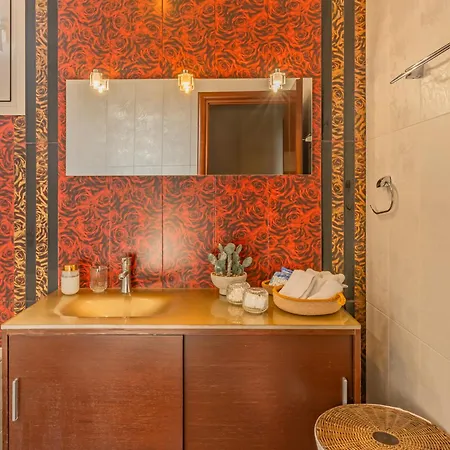 Avgerinos Апартаменты *