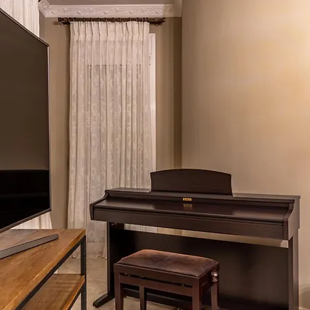 Avgerinos Апартаменты *